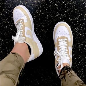 Nike Air Force 1 Neutral Nude Custom
Authentic